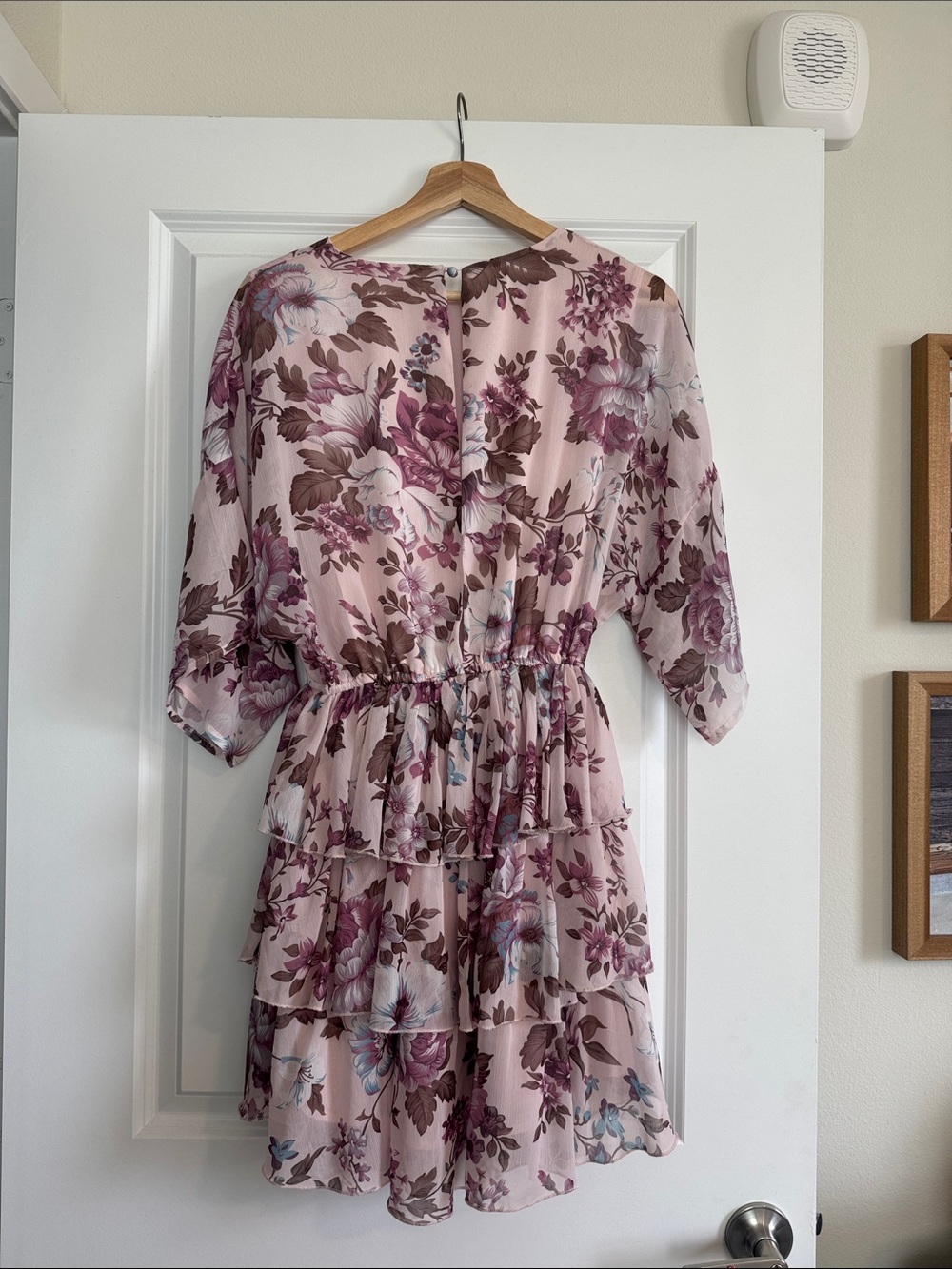 Selfie Leslie Dress - Picture 2 of 4